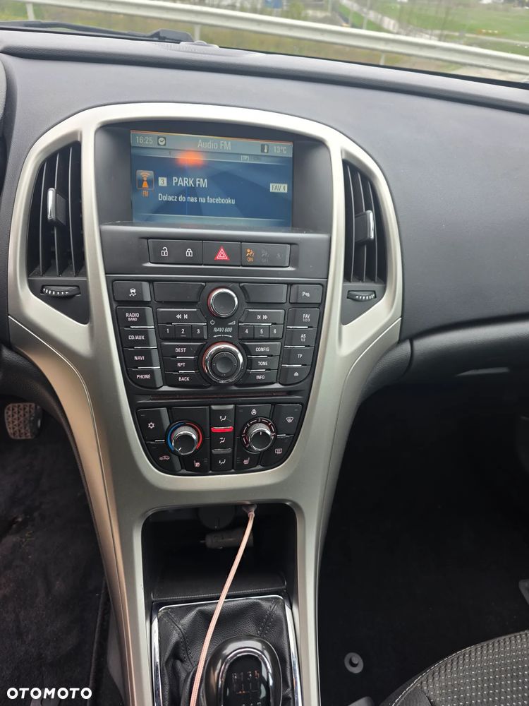 Opel Astra 2.0 CDTI DPF Design Edition - 23