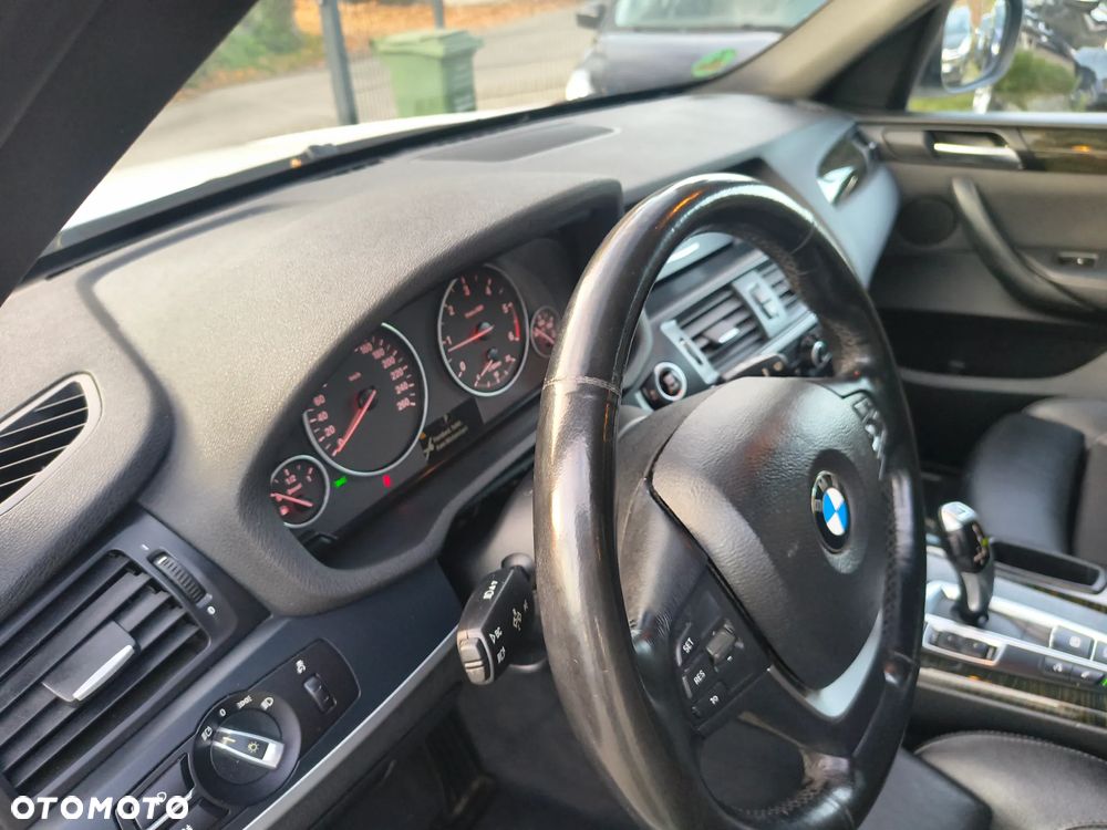 BMW X3 xDrive20d - 30