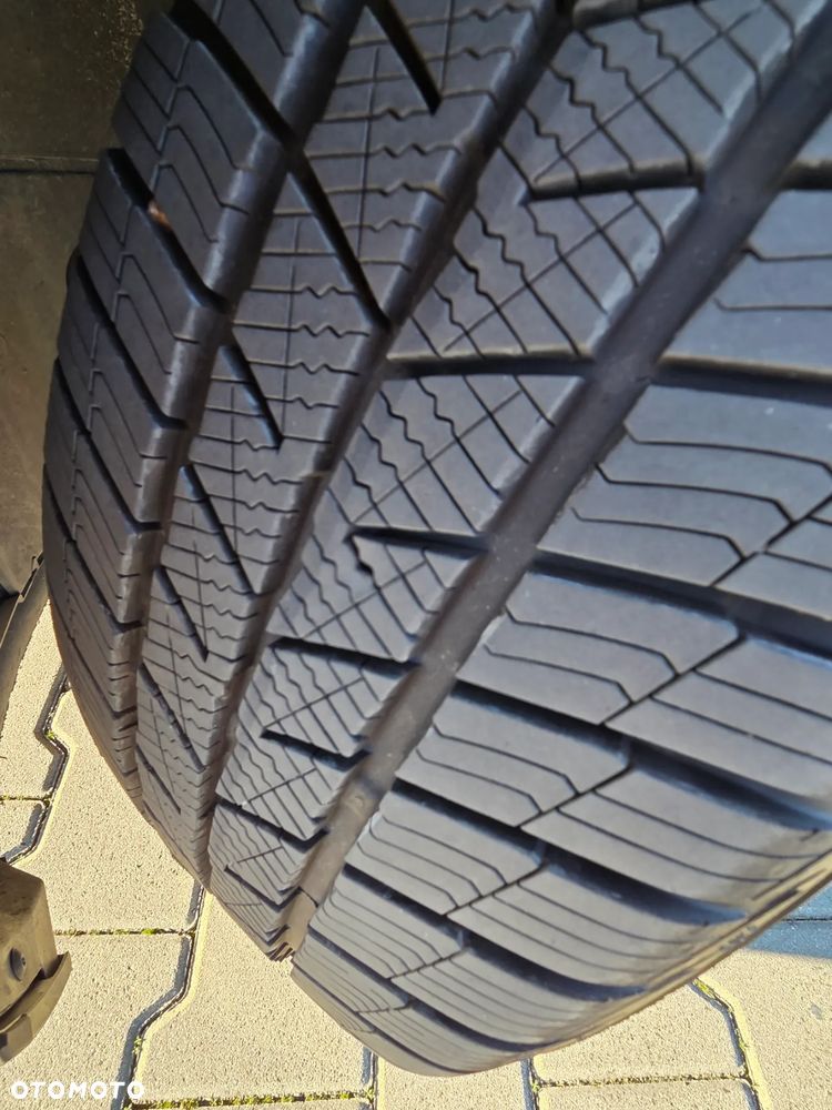 Volkswagen Passat 2.0 TDI BMT Highline DSG - 20