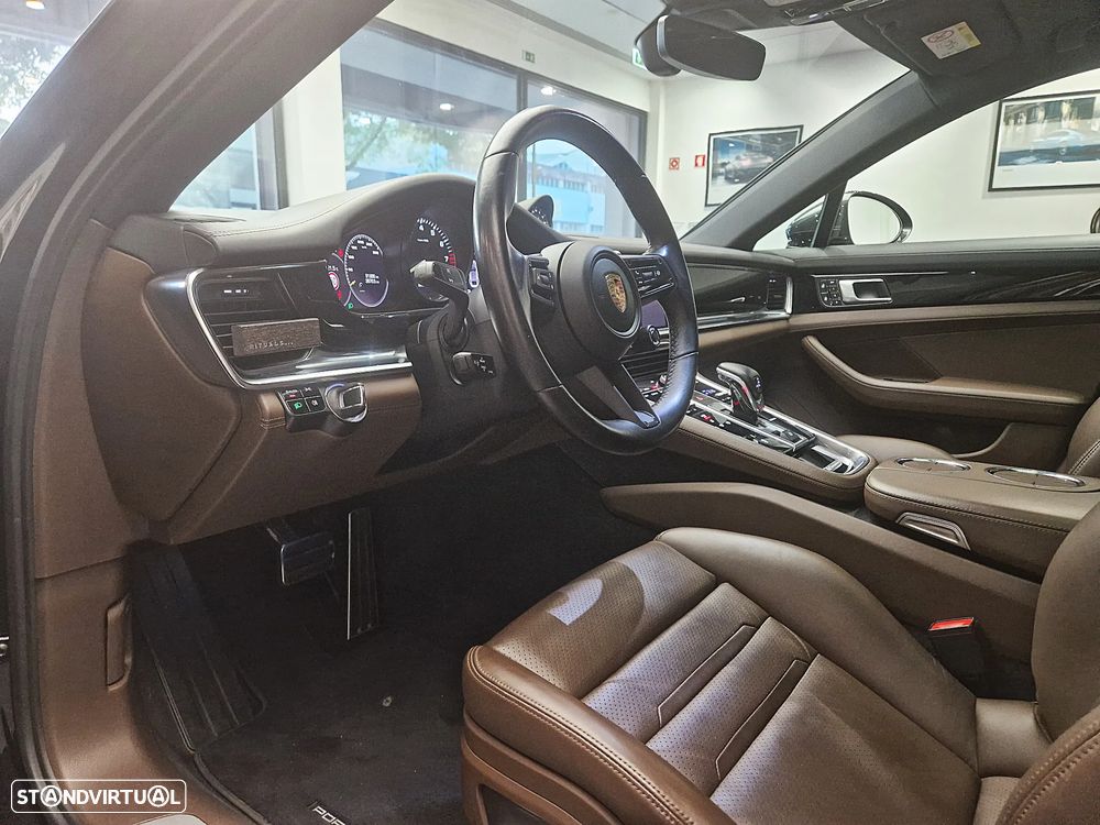 Porsche Panamera 4 E-Hybrid - 13