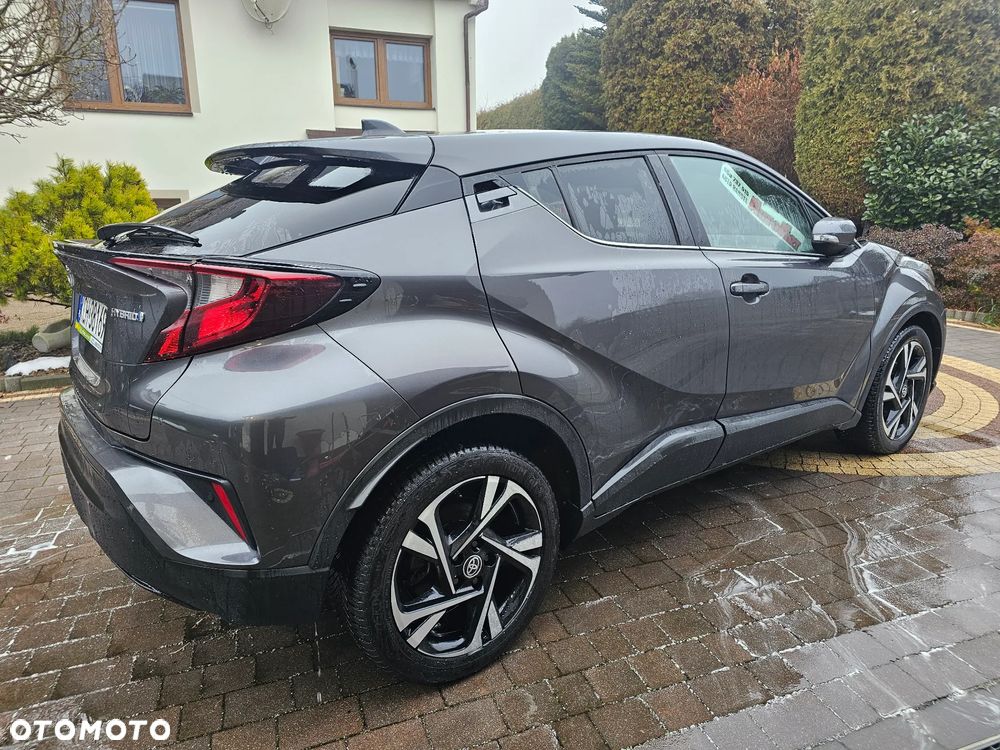 Toyota C-HR - 5
