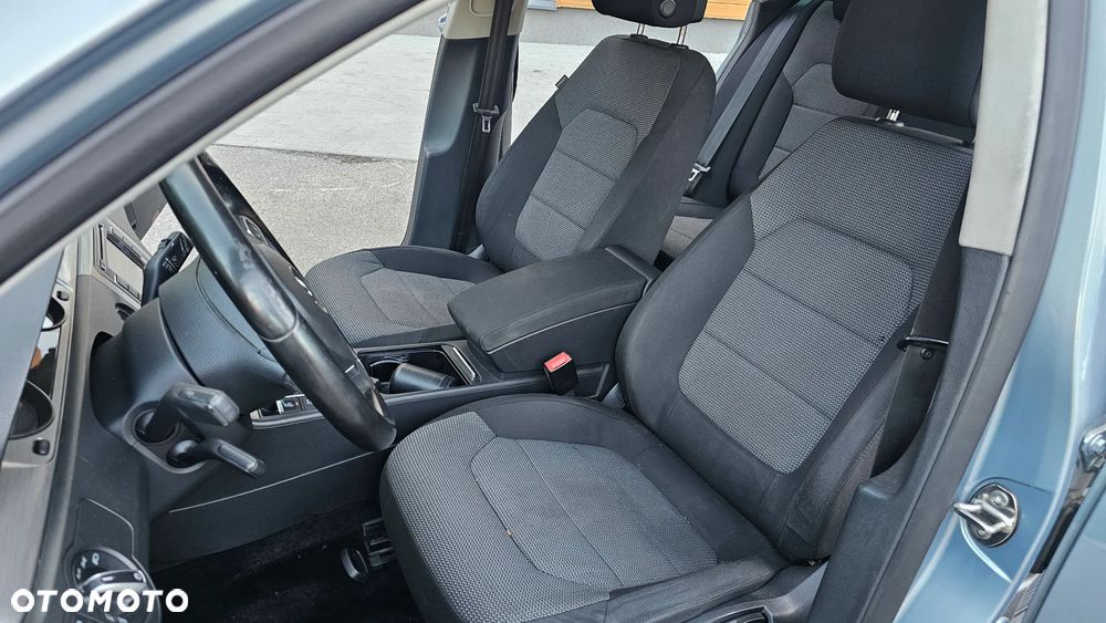 Volkswagen Passat 2.0 TDI Comfortline - 17
