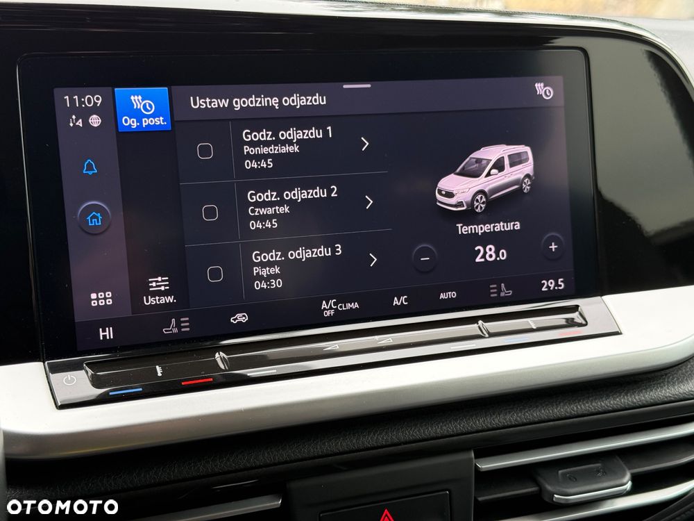 Ford Tourneo Connect Grand - 23