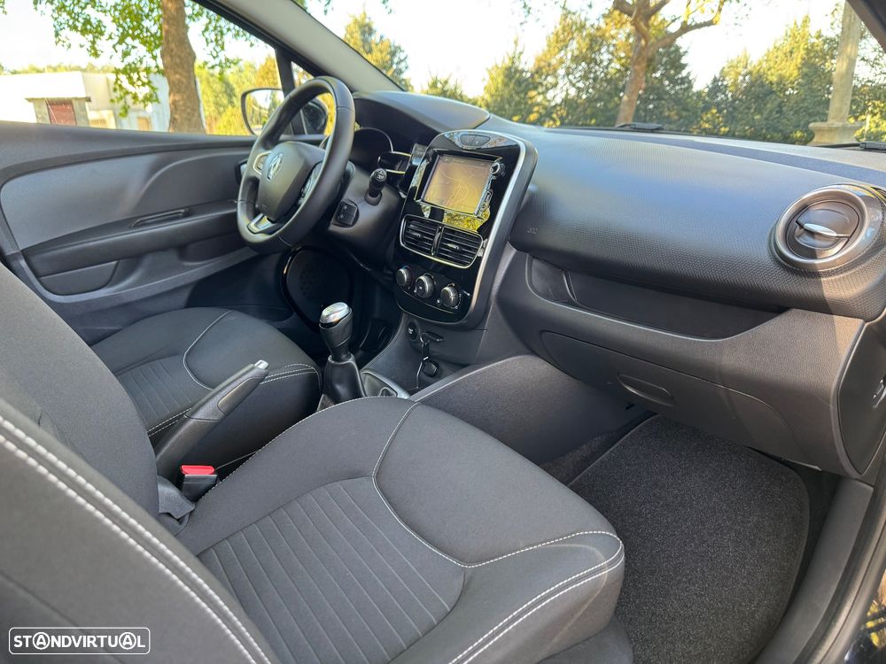 Renault Clio Sport Tourer 1.5 dCi Limited C/PM+Pneu - 31