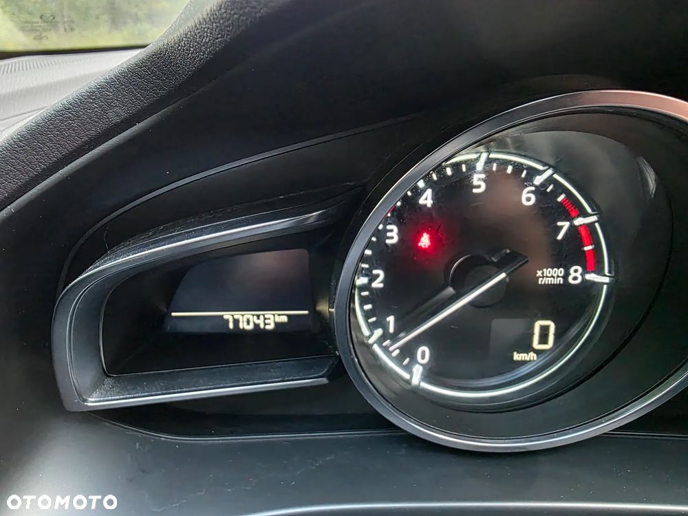 Mazda 2 - 8