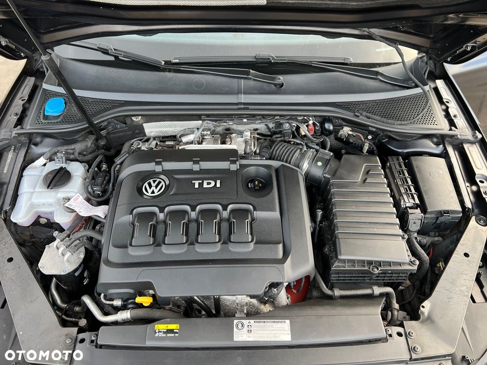 Volkswagen Passat Alltrack - 25