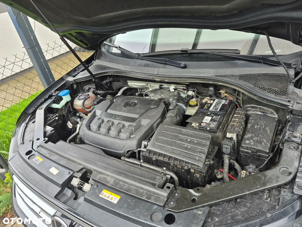 Volkswagen Tiguan - 12