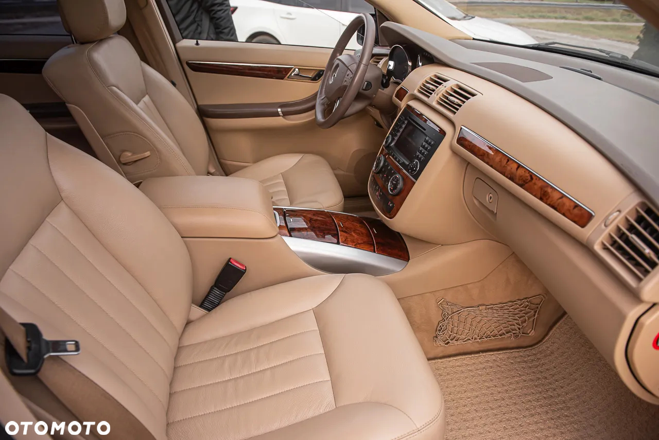 Mercedes-Benz Klasa R 350 4Matic 7G-TRONIC Grand Edition - 32