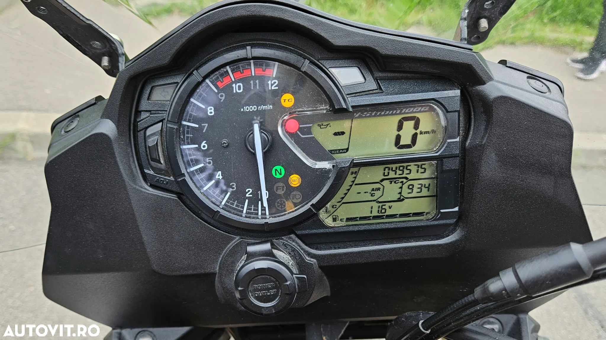 Suzuki DL 1000 V-Strom Grand Touring - 8