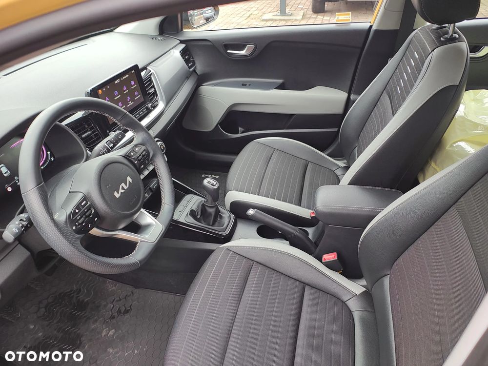 Kia Stonic 1.0 T-GDI L - 20