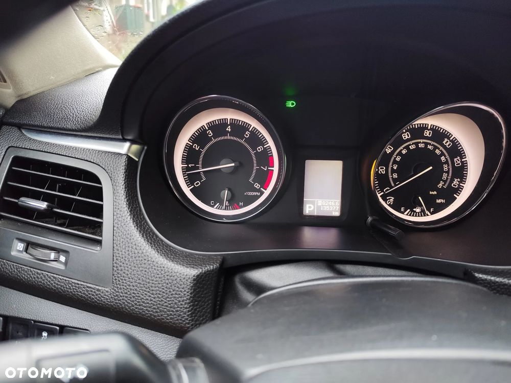 Suzuki Kizashi - 10