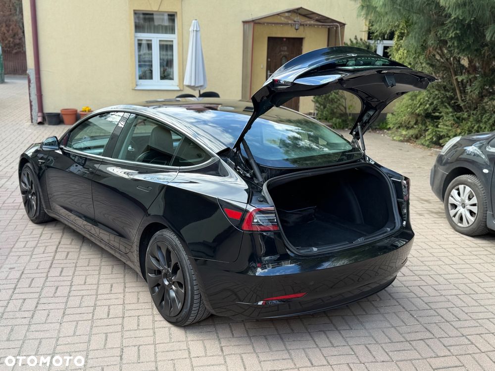 Tesla Model 3 Standard Reichweite Plus Hinterradantrieb - 20