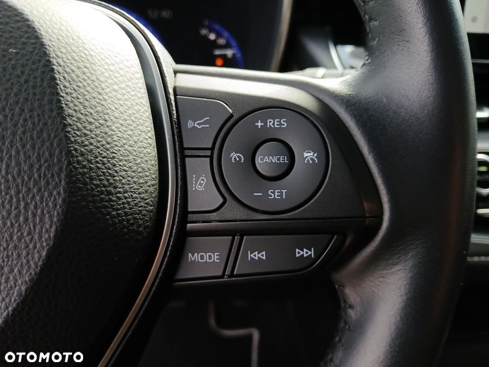 Toyota Corolla 2.0 Hybrid Comfort - 24