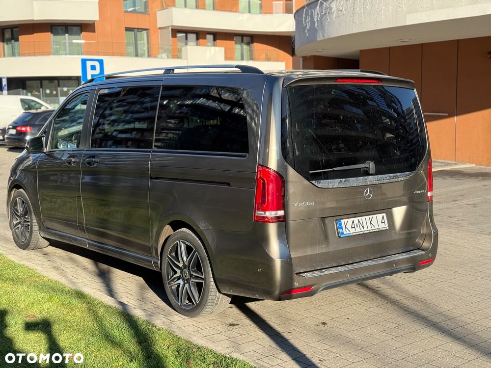 Mercedes-Benz Klasa V 250 d 4-Matic Exclusive 7G-Tronic - 4