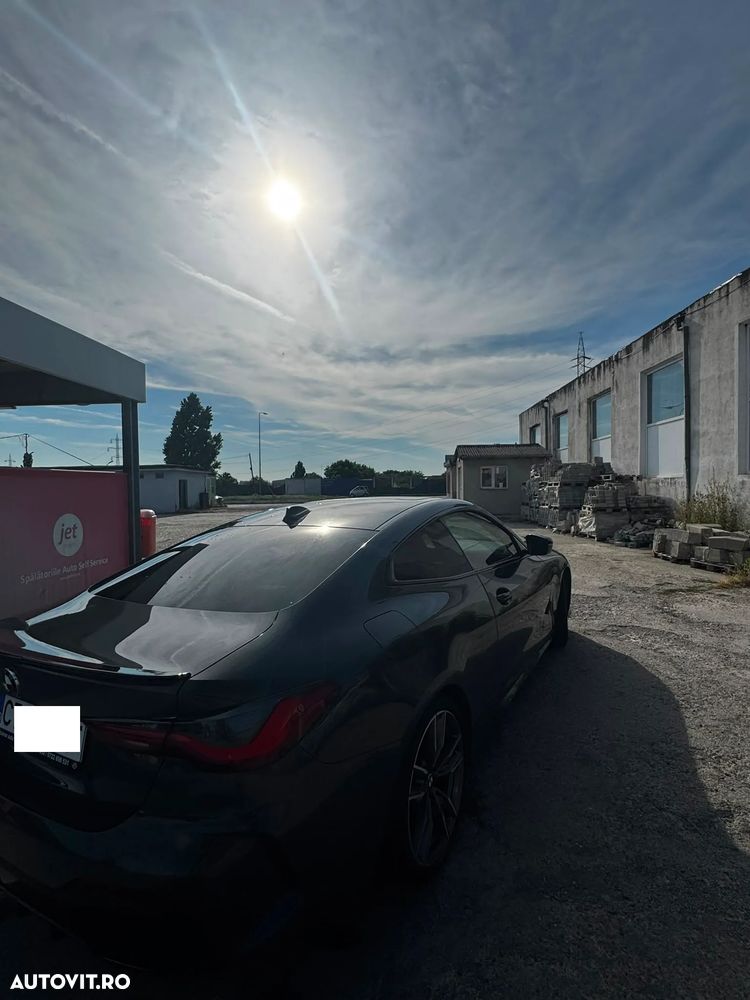 BMW M4 2021 — imagine 11