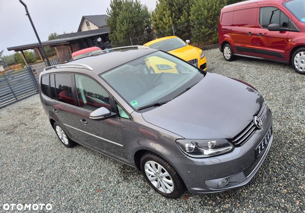 Volkswagen Touran - 20