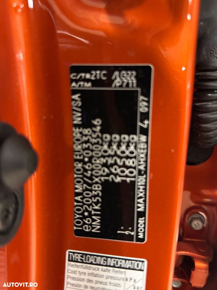 Toyota C-HR 2.0 Orange Edition - 26