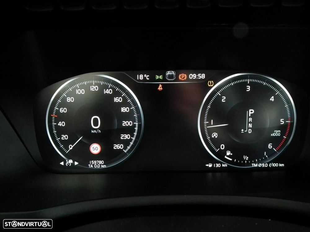 Volvo XC 90 2.0 D4 R-Design - 25