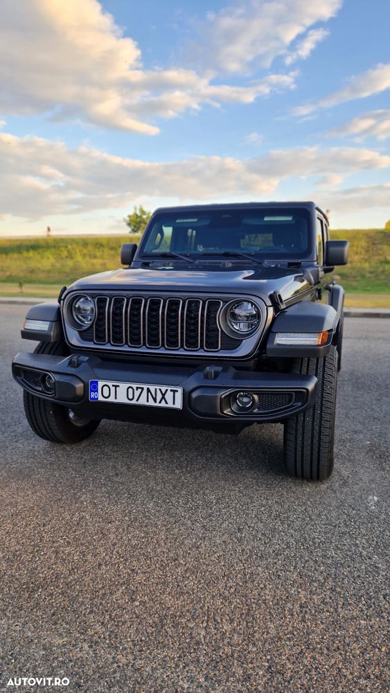 Jeep Wrangler - 5
