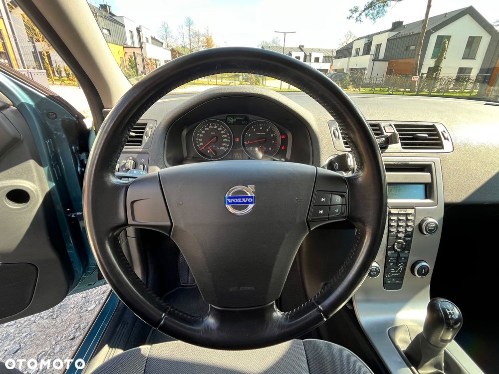 Volvo C30 1.8 Momentum - 5