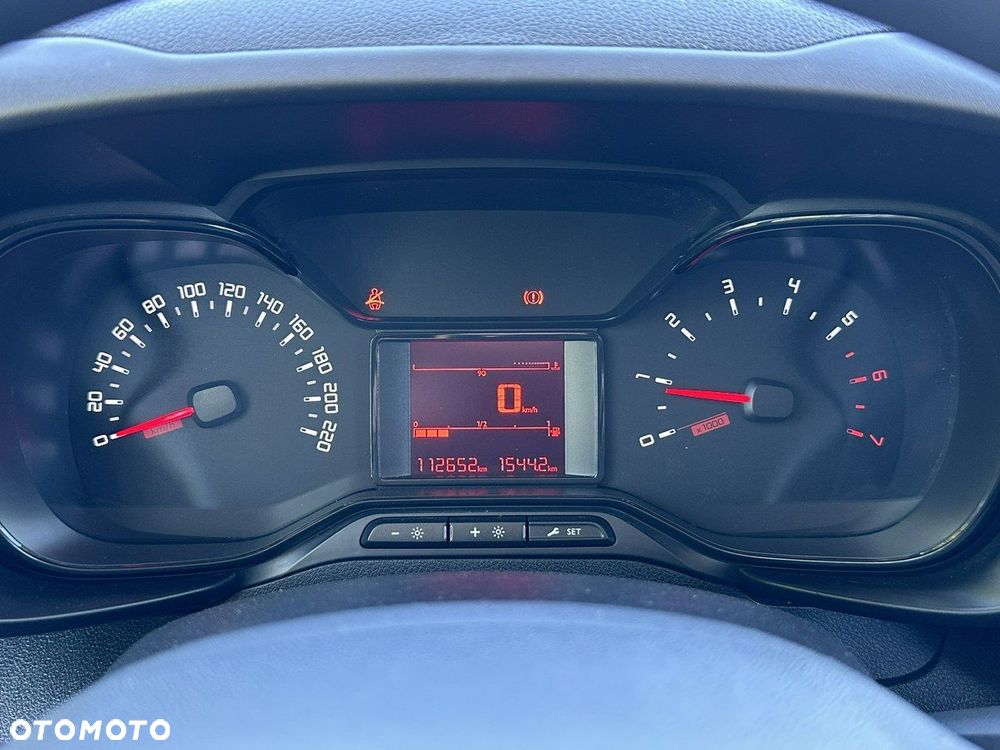 Toyota Proace City - 27