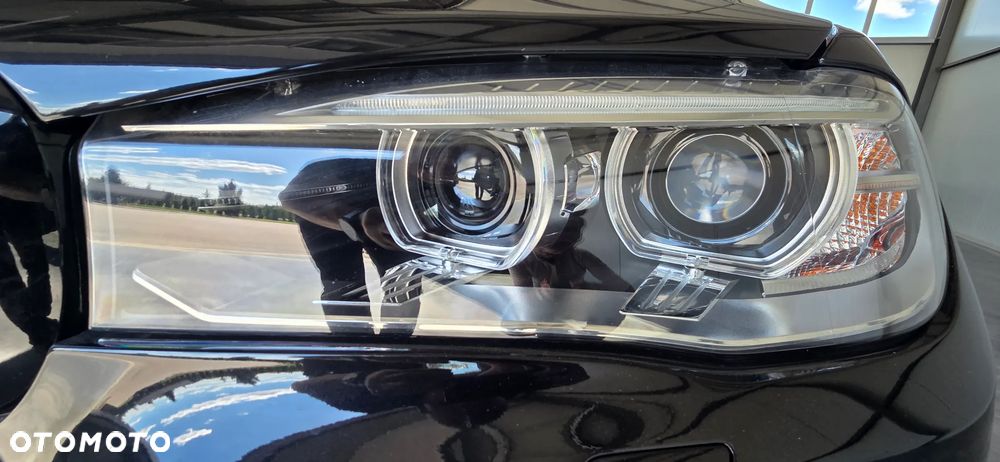 BMW X5 xDrive30d - 37
