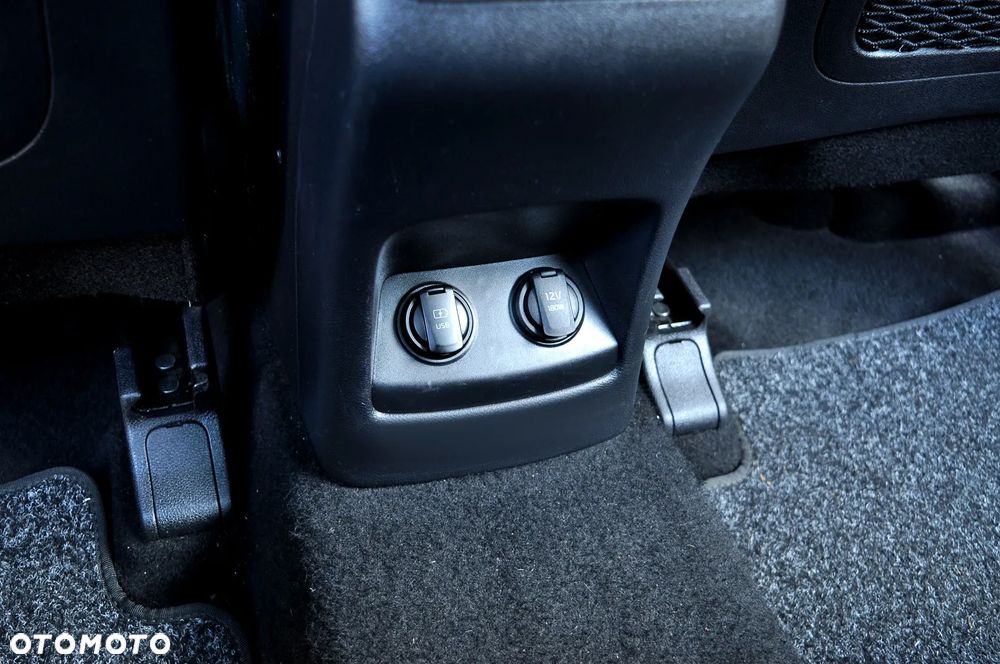 Kia Sportage 2.0 CRDI S - 28