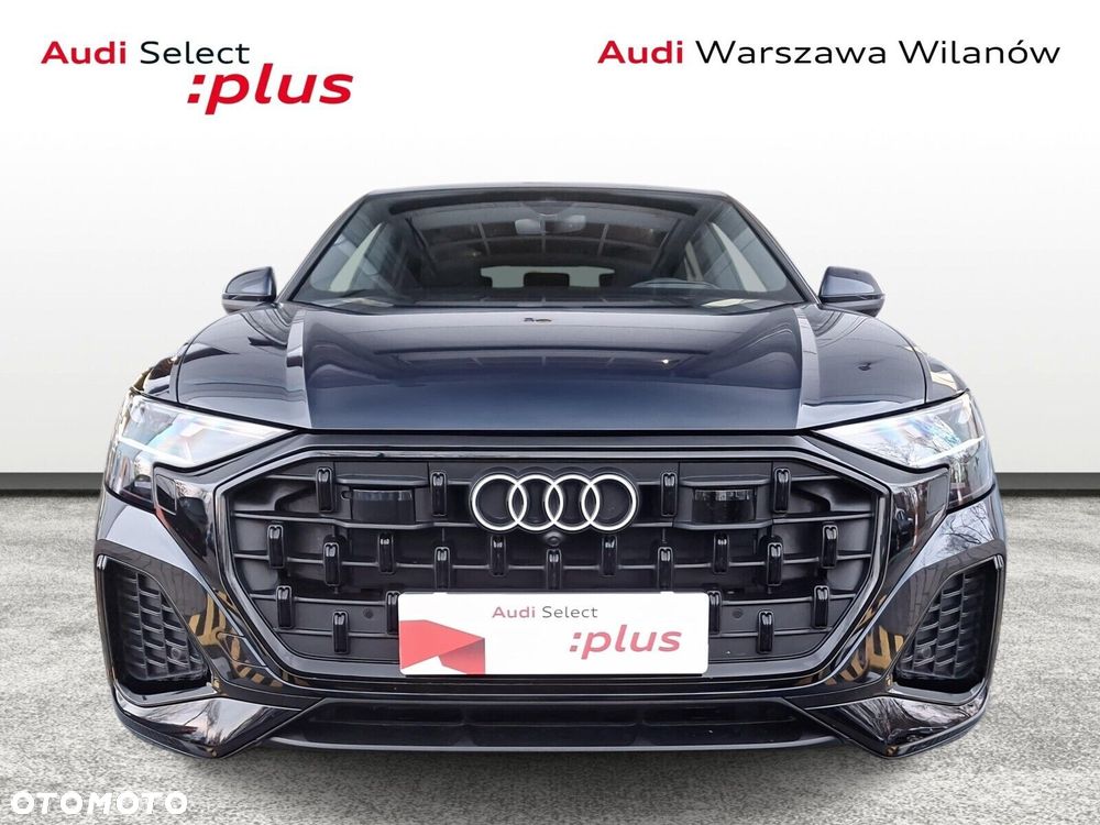 Audi Q8 - 8