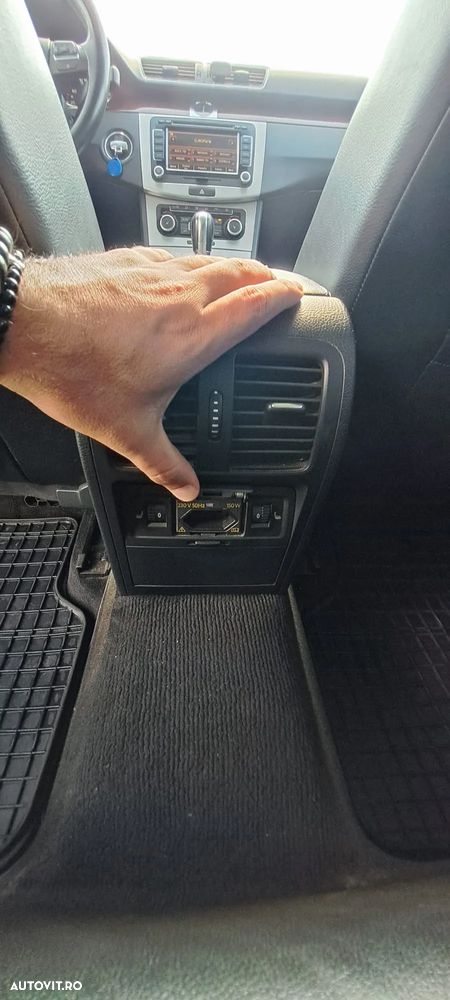 Volkswagen Passat 2.0 TDI DPF DSG Comfortline - 11