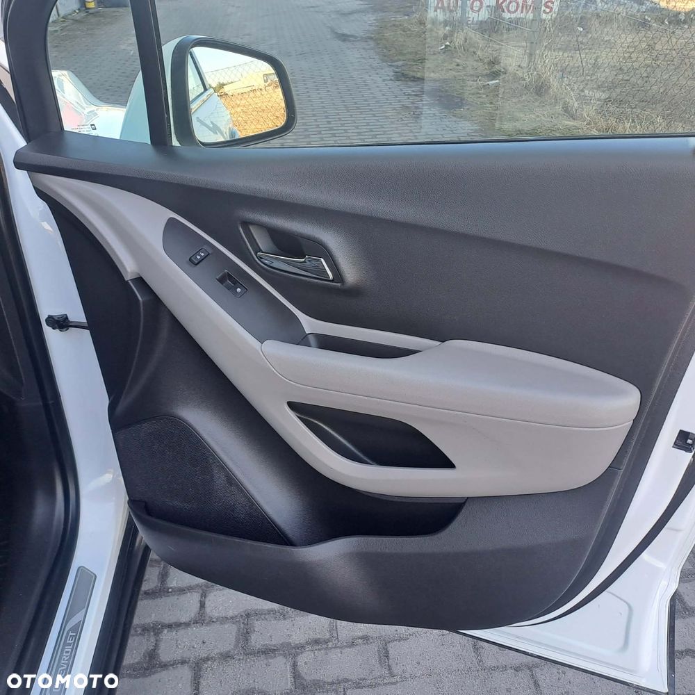 Chevrolet Trax 1.7 D LTZ AWD - 29