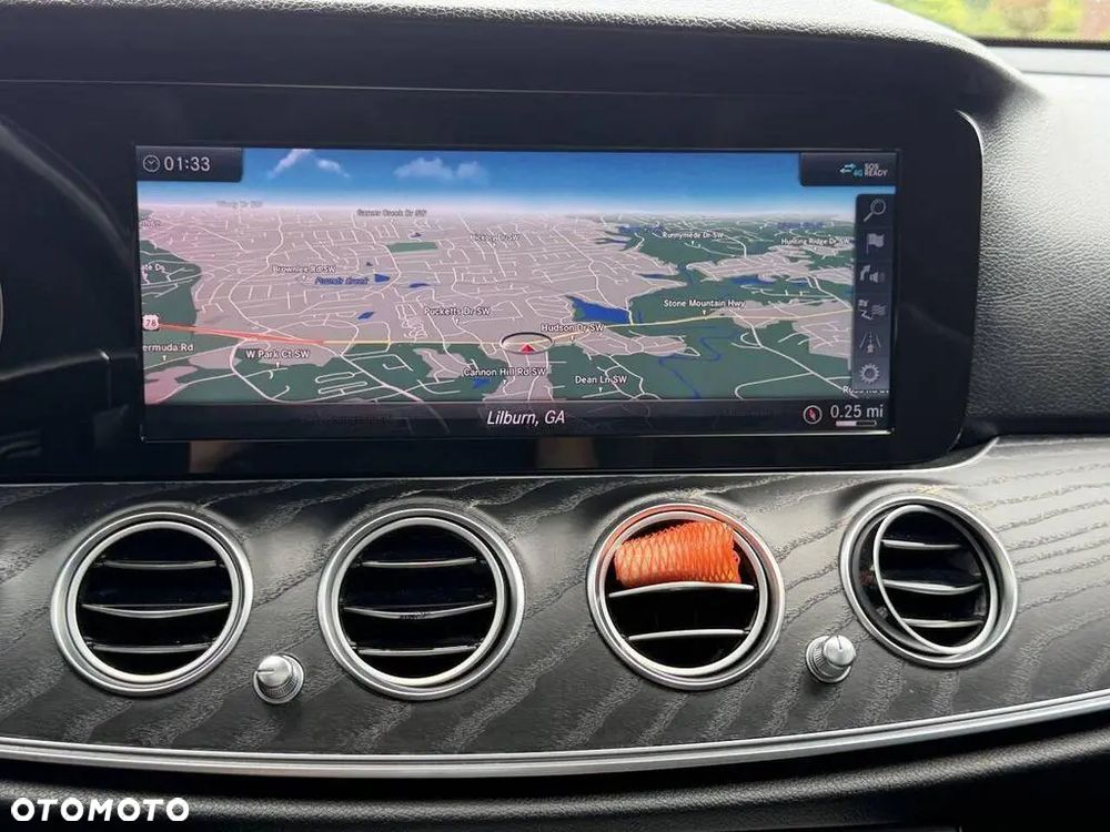 Mercedes-Benz Klasa E 300 9G-TRONIC - 14