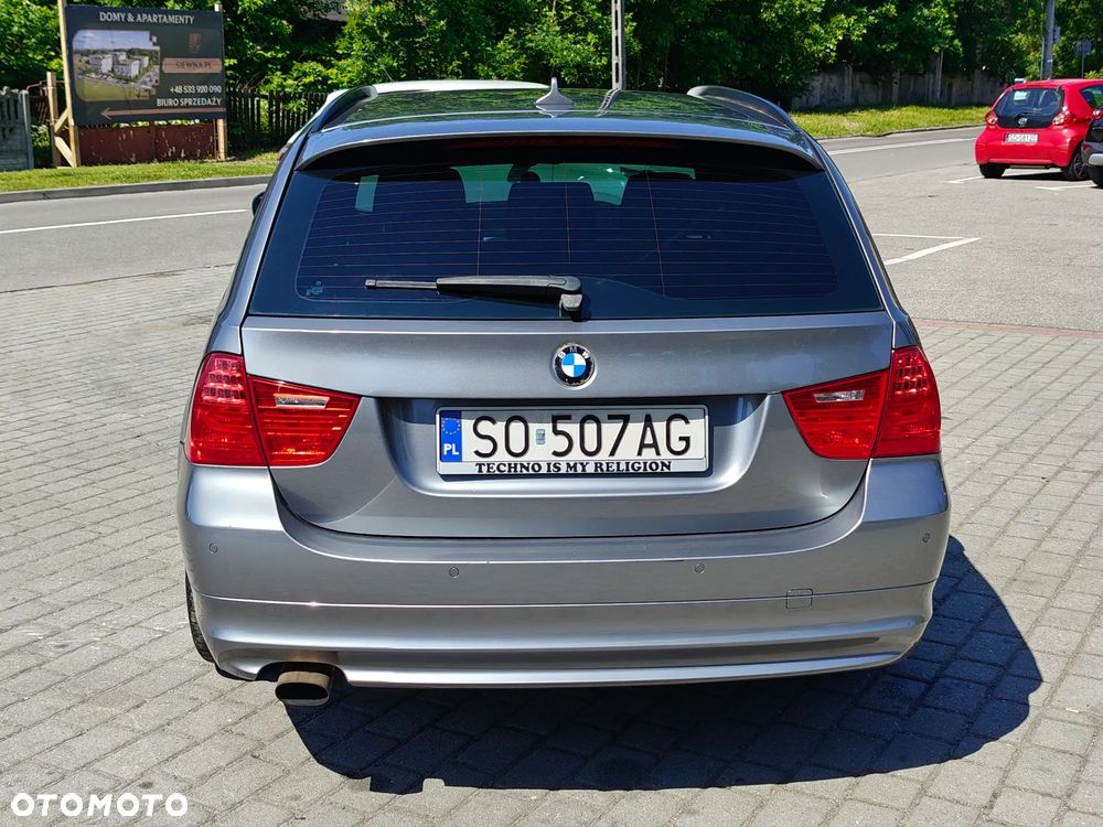 BMW Seria 3 318d Edition Exclusive - 15