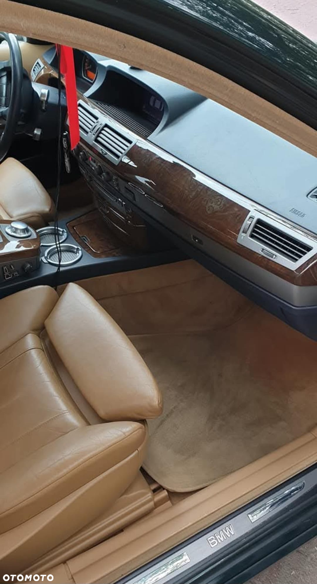 BMW Seria 7 735i - 11