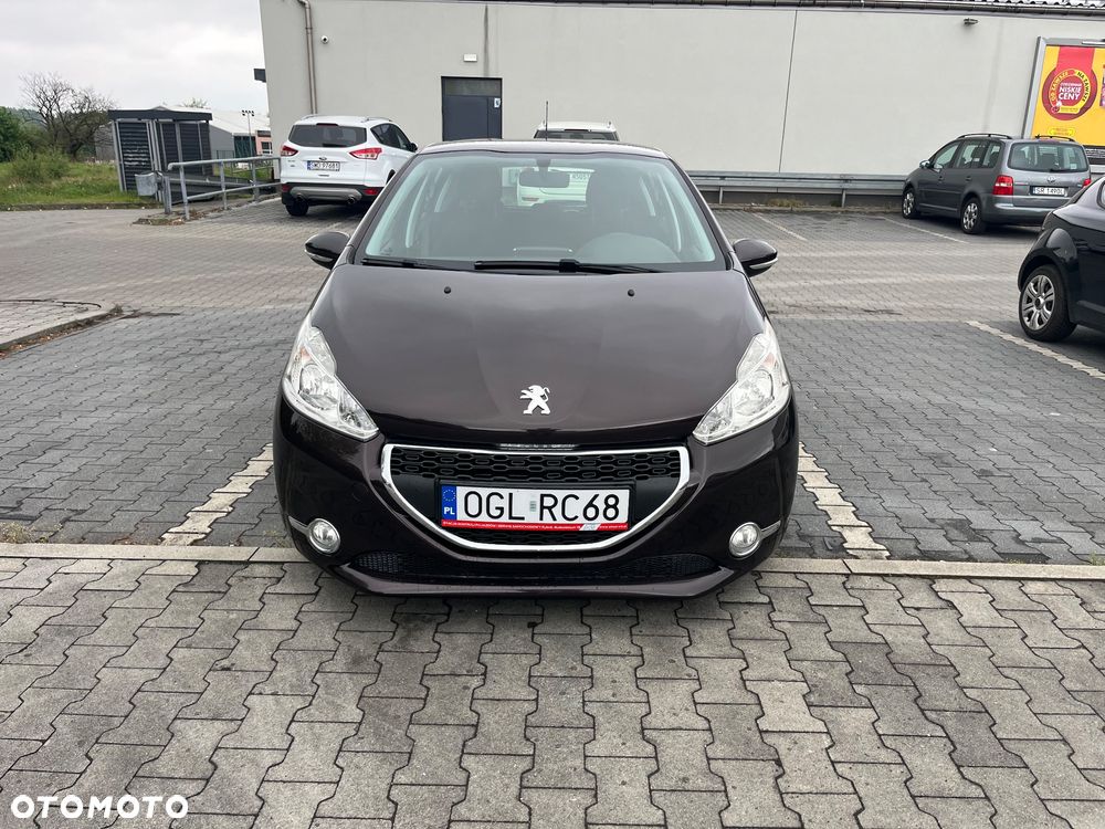 Peugeot 208 95 VTI Allure - 2