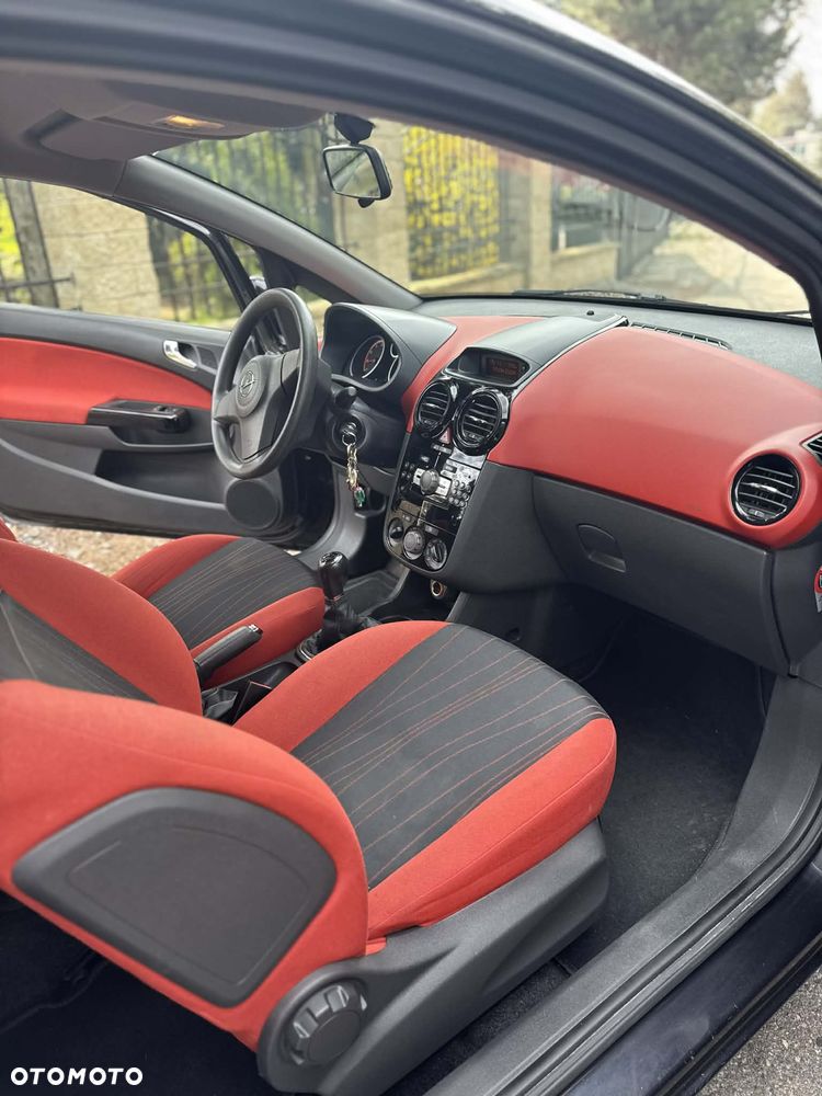 Opel Corsa 1.2 16V Color Edition - 11
