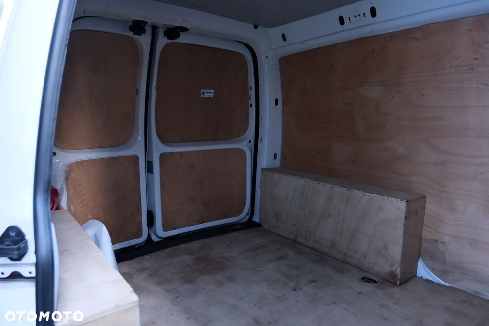 Volkswagen Caddy - 37