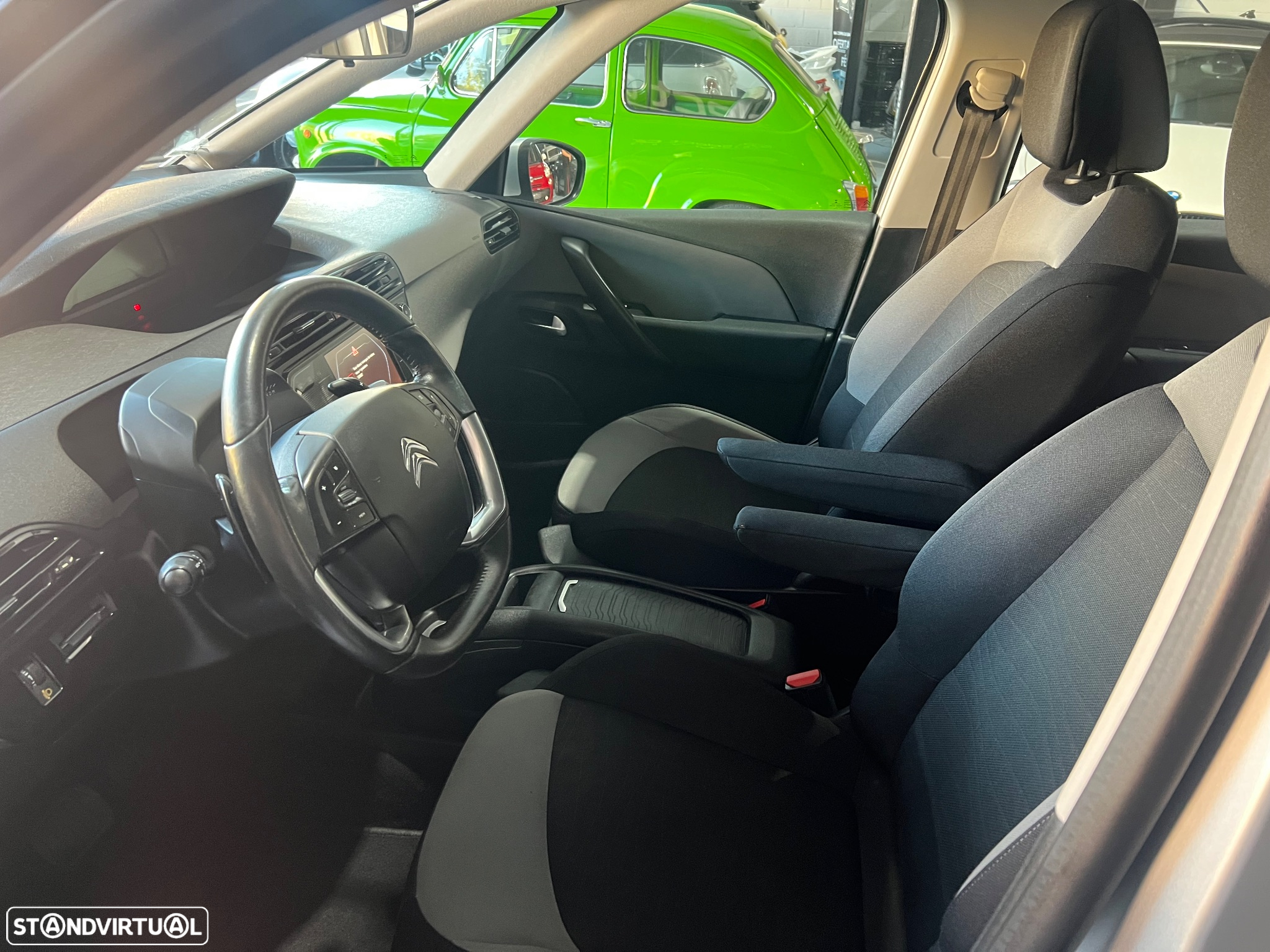 Citroën C4 Picasso 1.6 BlueHDi Intensive EAT6 J17 - 14