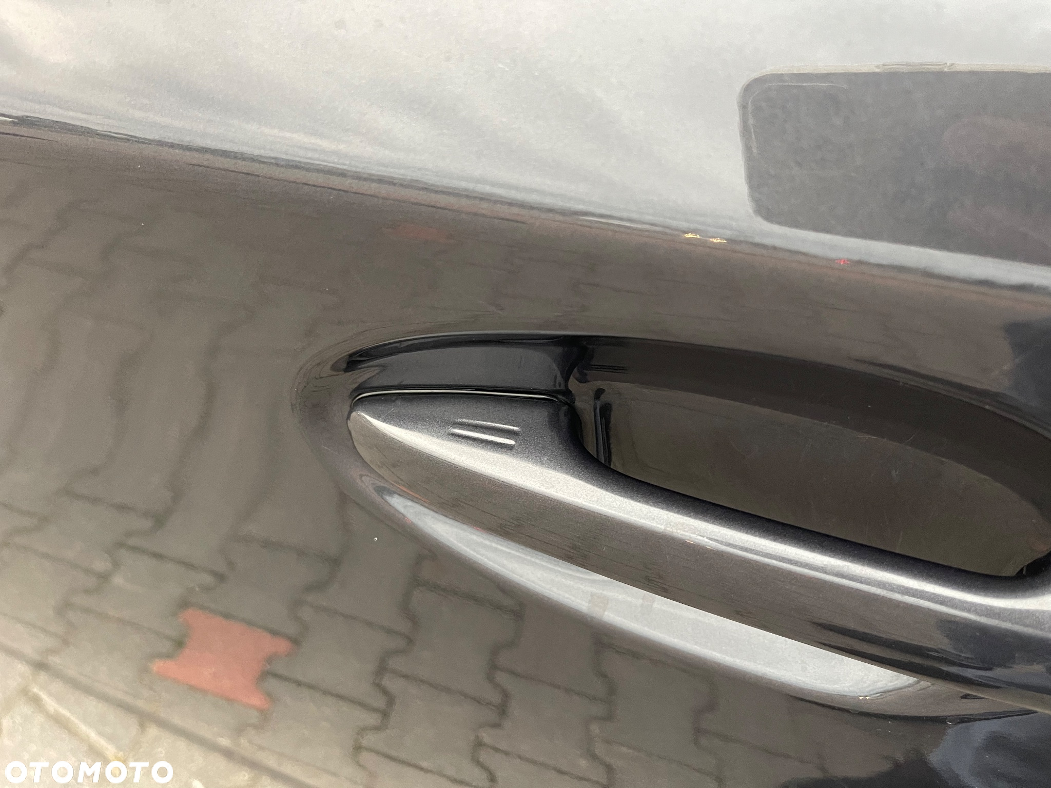 Toyota Prius 1.8 HSD Premium - 34