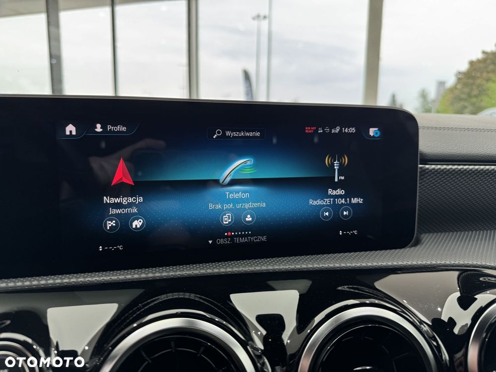 Mercedes-Benz CLA 200 Progressive 7G-DCT - 27