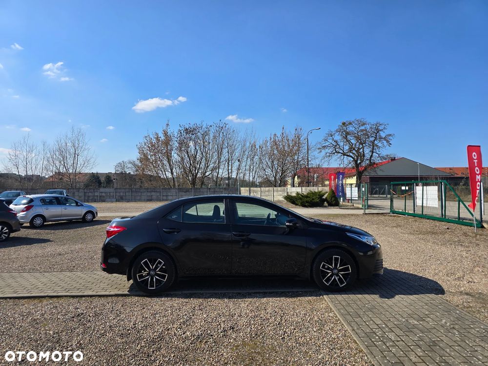 Toyota Corolla 1.6 Active EU6 - 5