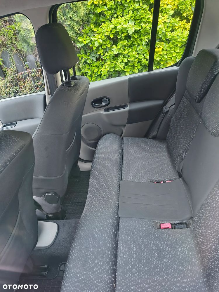Renault Modus - 2