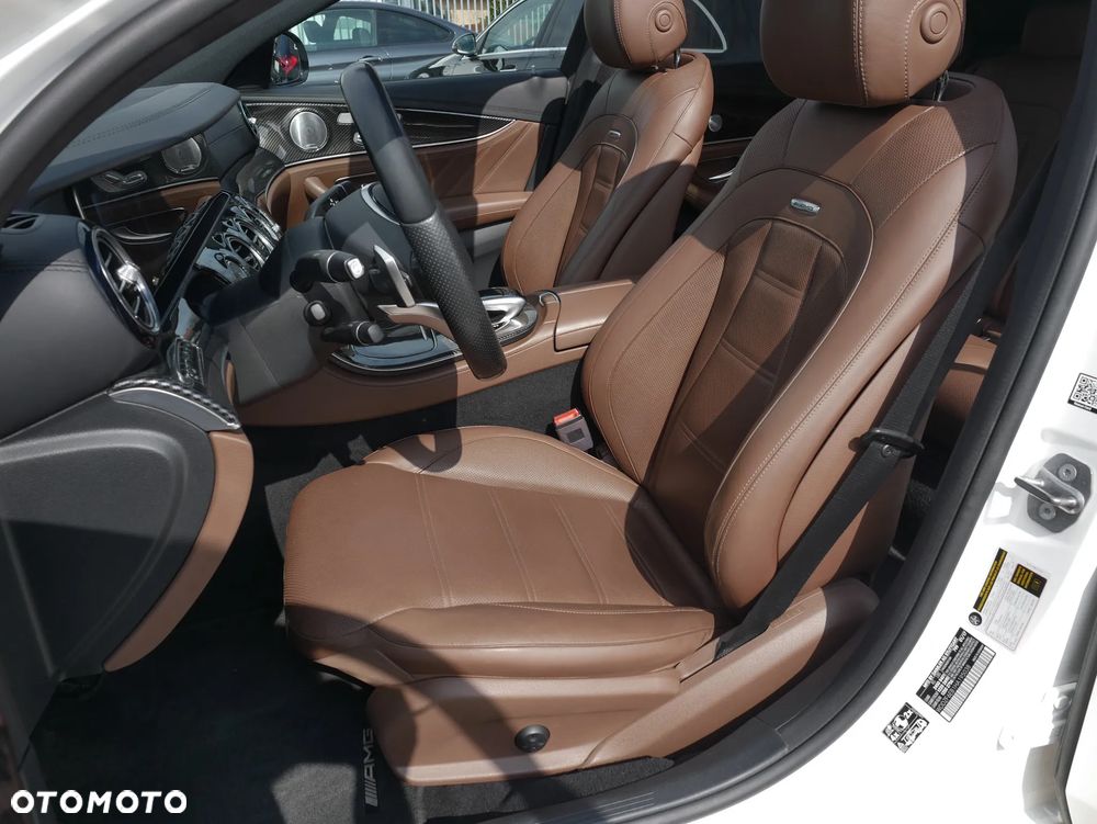 Mercedes-Benz Klasa E 43 AMG 4-Matic - 13