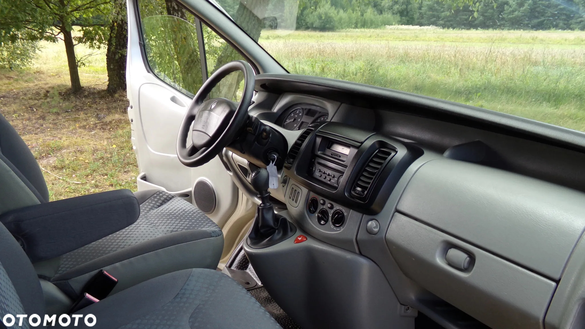 Renault TRAFIC 2.0 115KM * KLIMA * 3 OSOBOWY * ZADBANY ! - 19