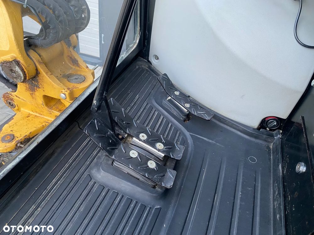 Caterpillar 302.7D Minikoparka CAT - 9