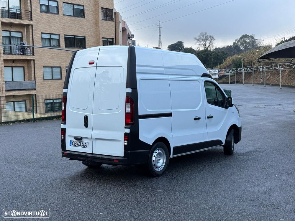 Renault Trafic 2.0 dCi L2H1 1.2T - 6