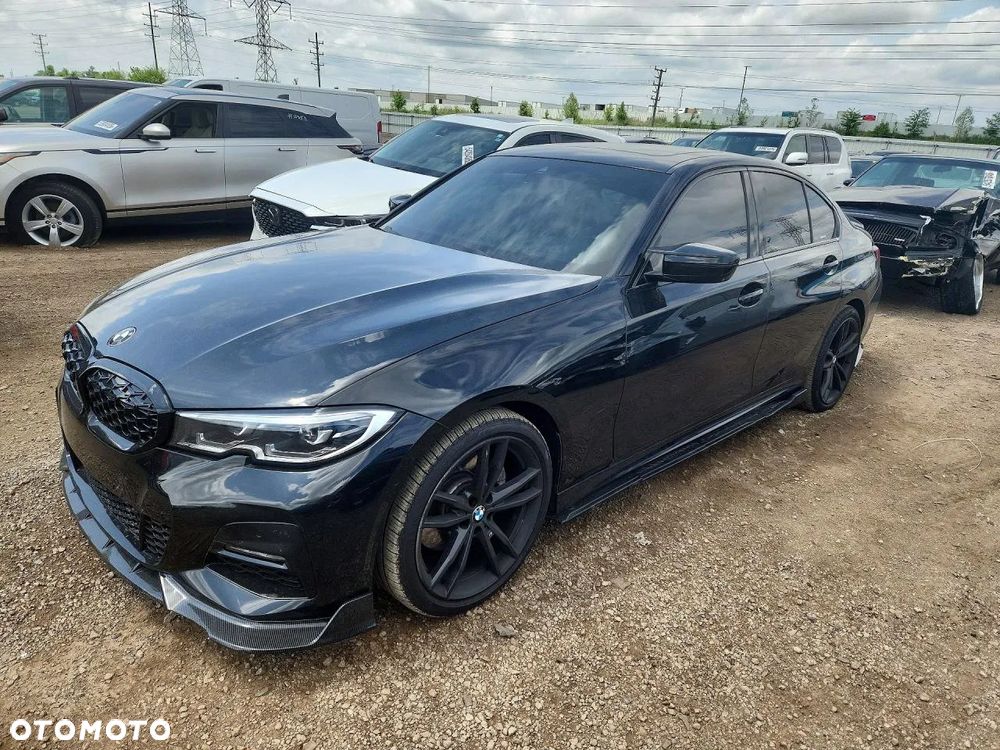BMW Seria 3 330i xDrive M Sport - 1