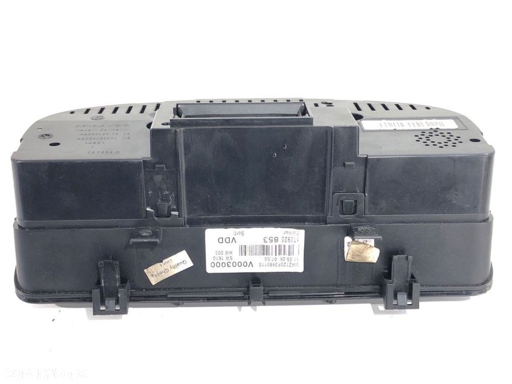 LICZNIK  VW CADDY III Nadwozie pełne/minivan (2KA, 2KH, 2CA, 2CH) 2004 - 2015 1.6 75 kW [102 KM] - 3