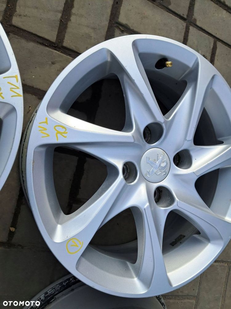 peugeot 208 felgi aluminiowe 15" et23 szerokosć 6" 4x108 - 9