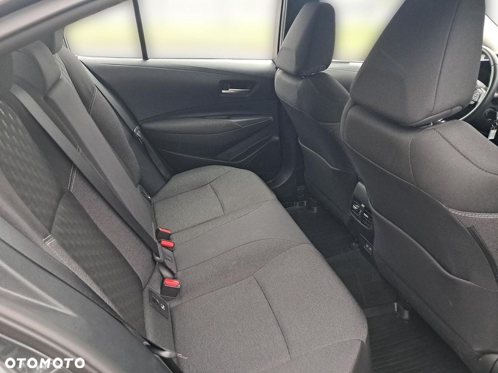 Toyota Corolla - 11