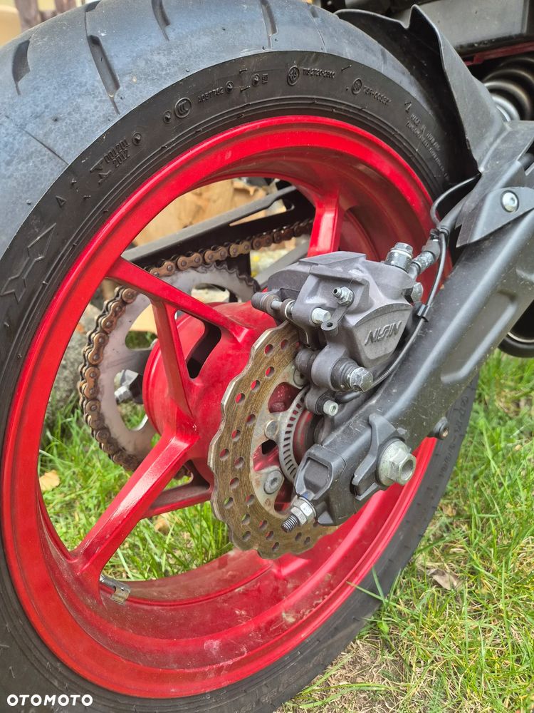 Kawasaki Z 650 - 9
